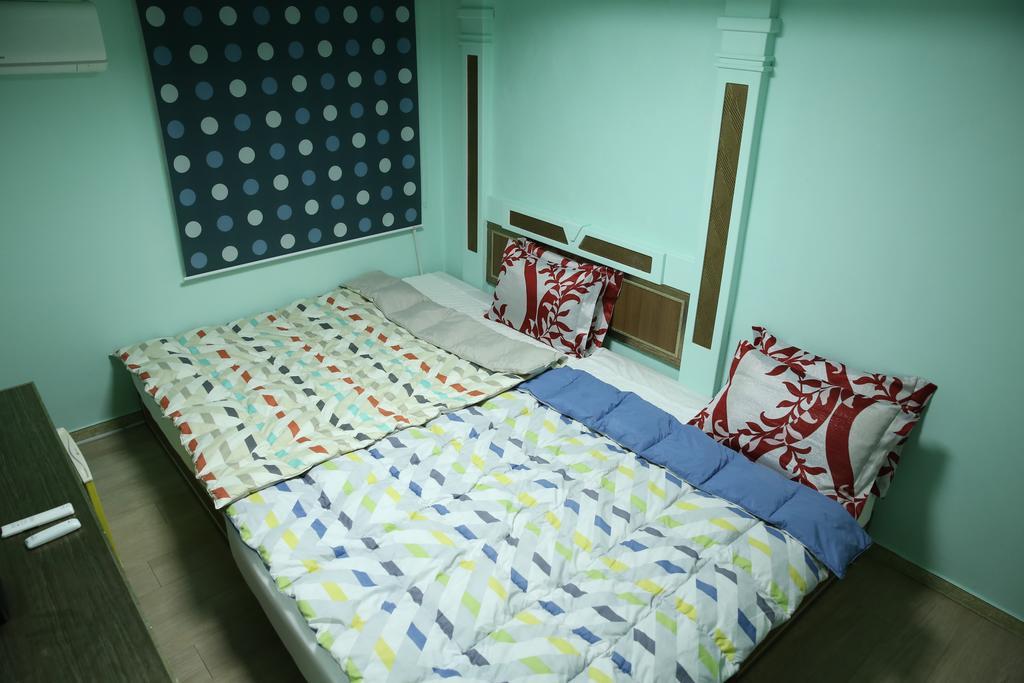 Moiri Guesthouse Yeosu Buitenkant foto