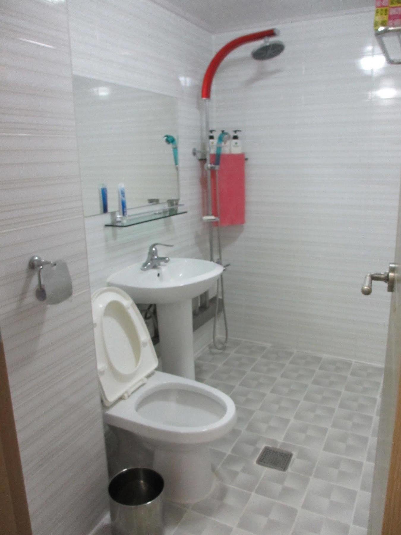 Moiri Guesthouse Yeosu Buitenkant foto